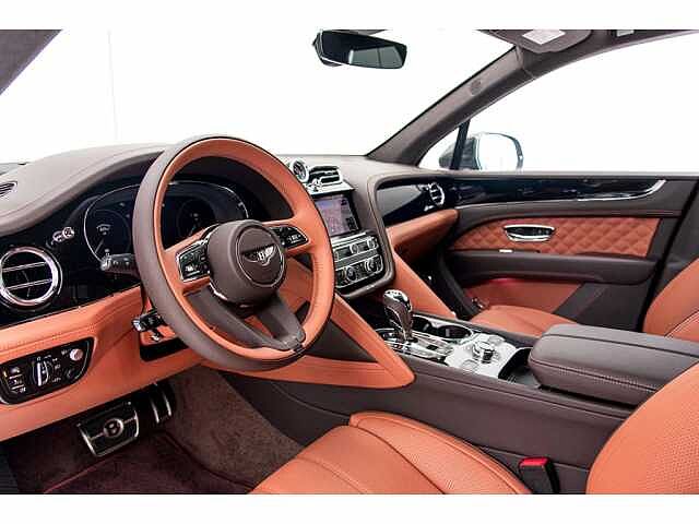 1:Bentley Bentayga Azure V8, SUV, Tungsten, Bentley Brussels