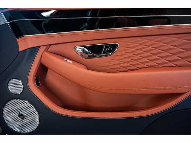 27:Bentley Continental GT Azure V8 Hybrid, Coupe, Peacock, Bentley Brussels