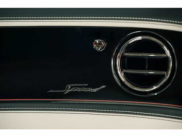 27:Bentley Flying Spur Speed V8 Hybrid, Berline, Extended Range Solid and Metallic, Hallmark, Bentley Brussels