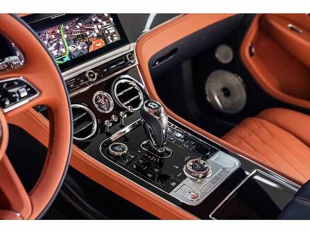 31:Bentley Continental GT Azure V8 Hybrid, Coupe, Peacock, Bentley Brussels