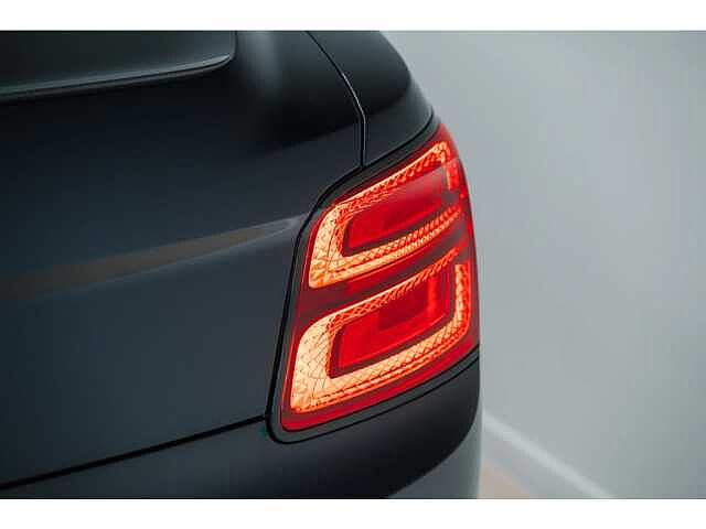 16:Bentley Flying Spur Speed W12 Edition 12, Saloon, Dark Sapphire, Bentley Brussels