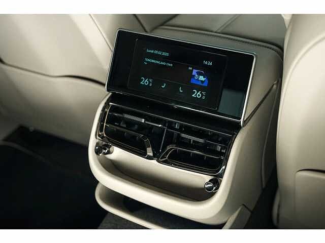 35:Bentley Flying Spur Speed V8 Hybrid, Berline, Extended Range Solid and Metallic, Hallmark, Bentley Brussels