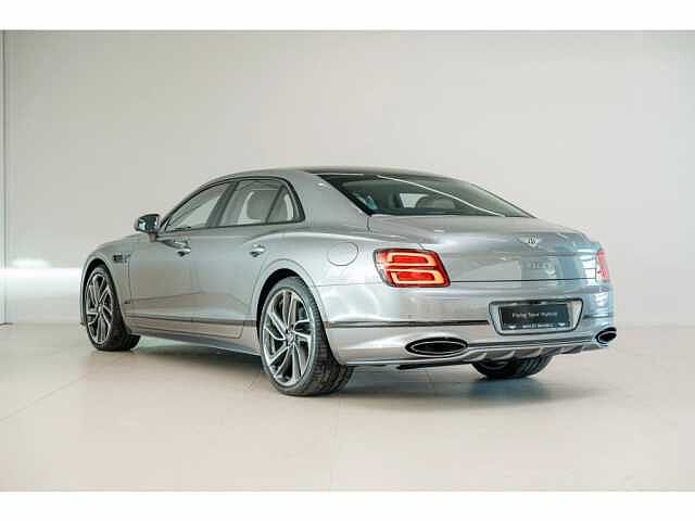 2:Bentley Flying Spur Speed V8 Hybrid, Berline, Extended Range Solid and Metallic, Hallmark, Bentley Brussels