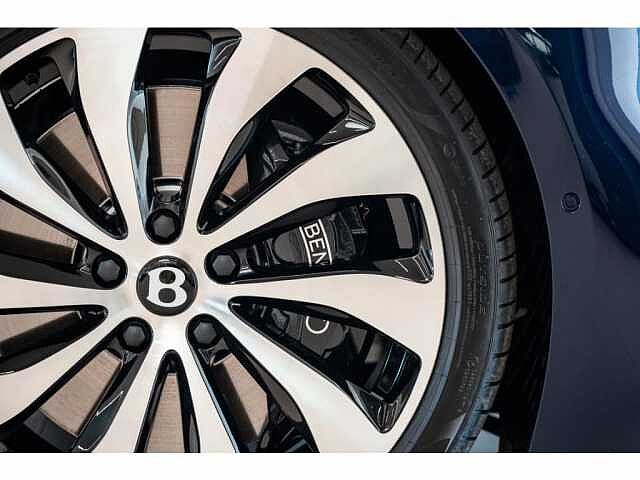 14:Bentley Continental GT Azure V8 Hybrid, Coupe, Peacock, Bentley Brussels