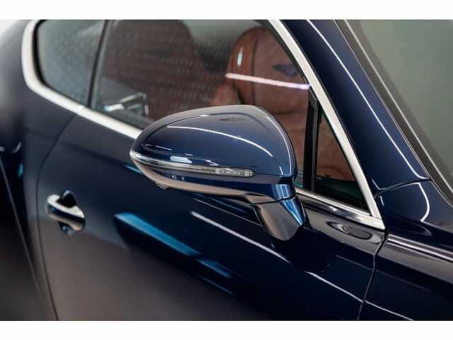 9:Bentley Continental GT Azure V8 Hybrid, Coupe, Peacock, Bentley Brussels