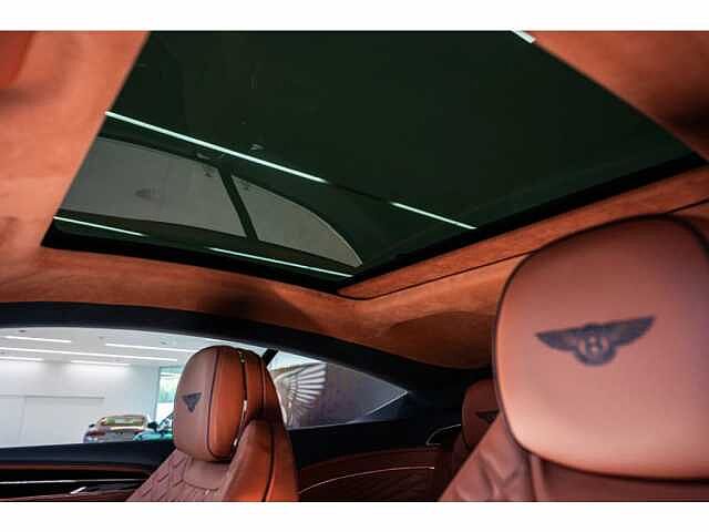 25:Bentley Continental GT Azure V8 Hybrid, Coupe, Peacock, Bentley Brussels