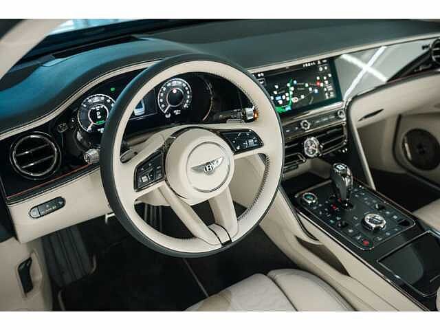 29:Bentley Flying Spur Speed V8 Hybrid, Berline, Extended Range Solid and Metallic, Hallmark, Bentley Brussels